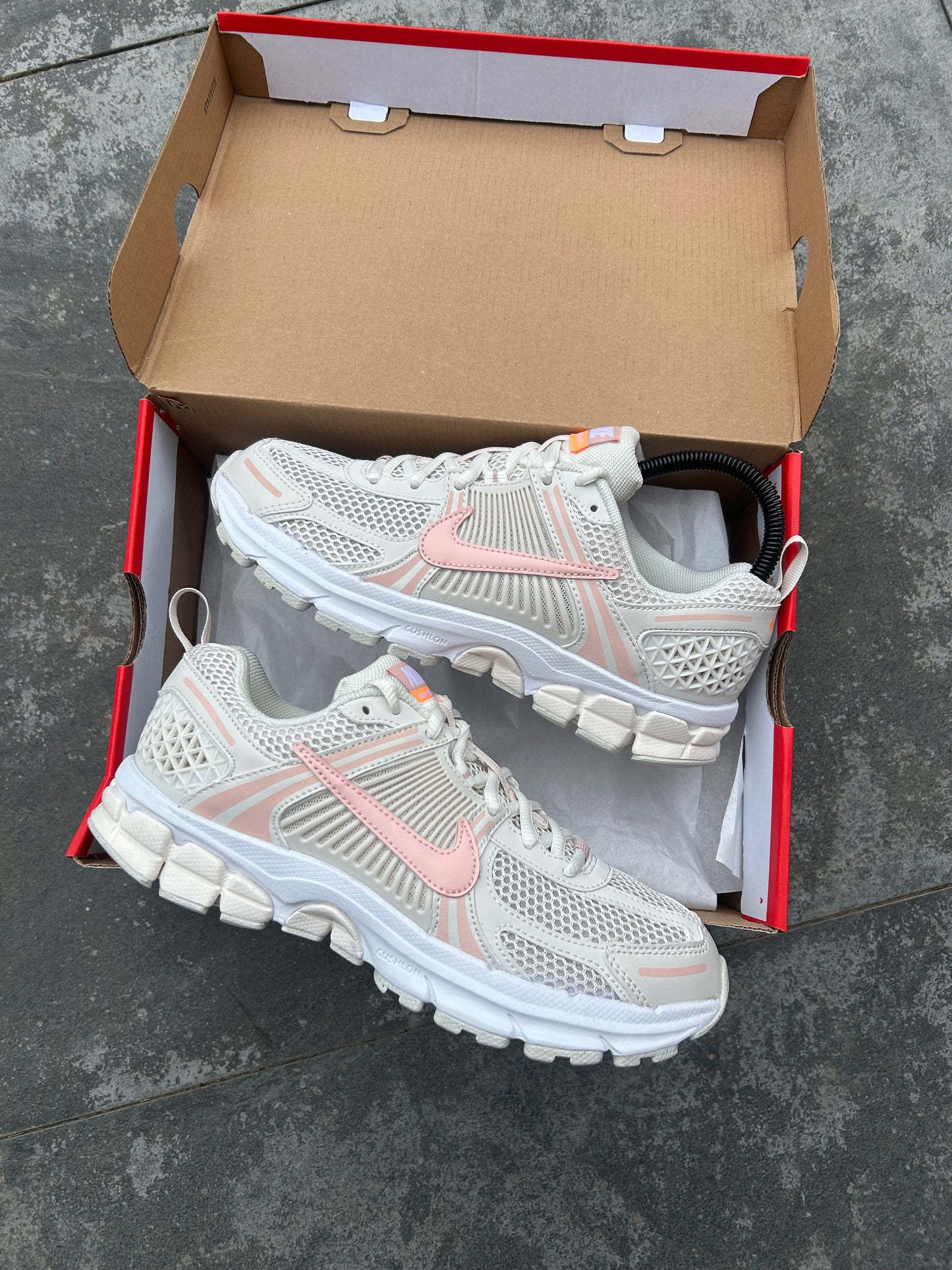 Women’s Nike Vomero 5 Echo Pink