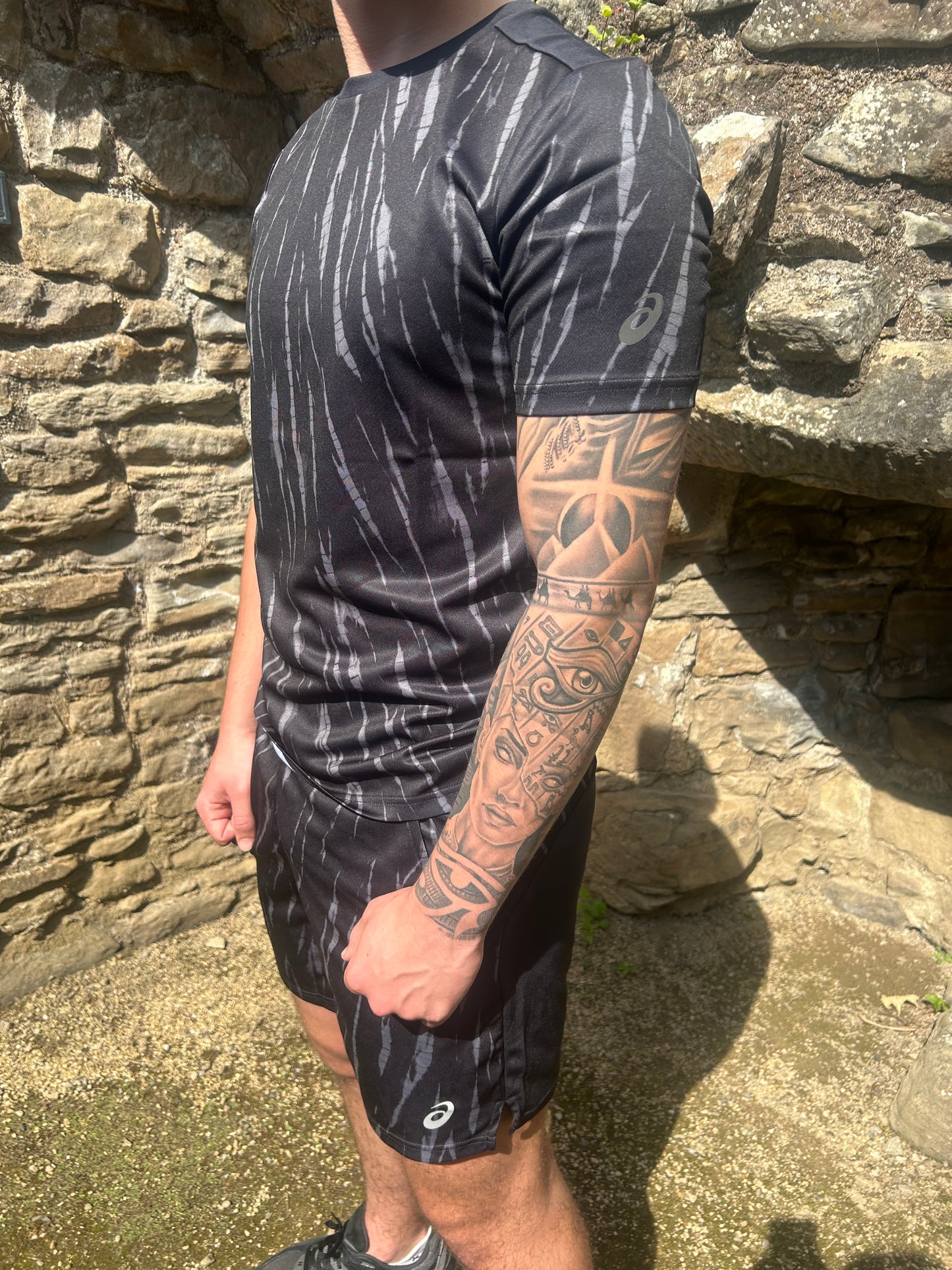 Asics Black All Over Print Set