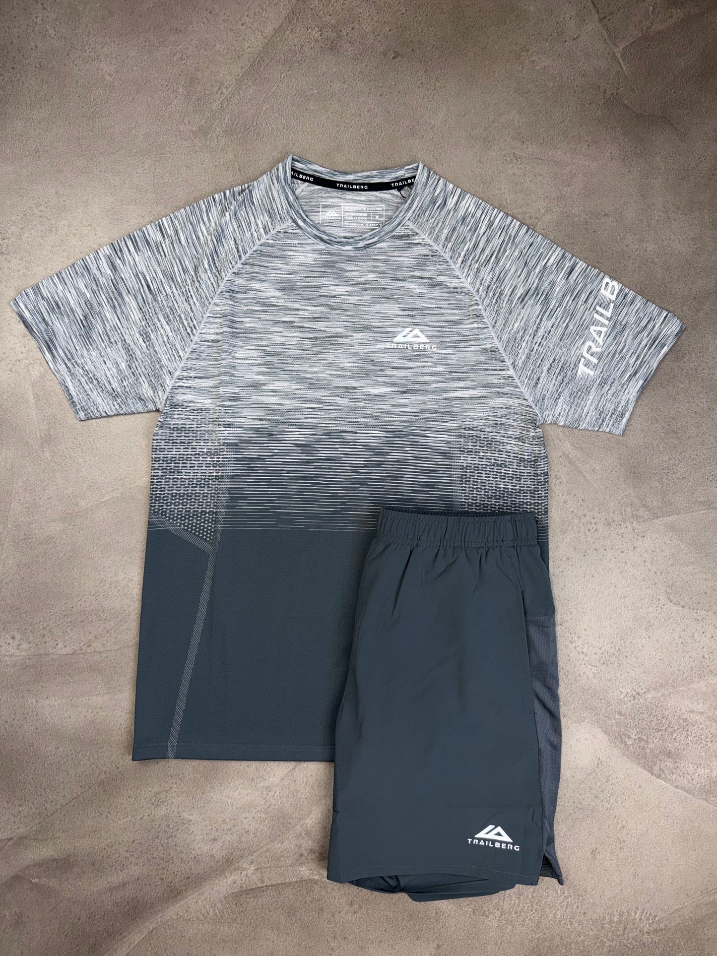 Trailberg Seamless Graphite Grey Shorts & T-shirt Set