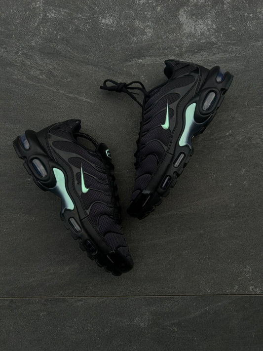 Nike Air Max TN Dark Smoke Tiffany
