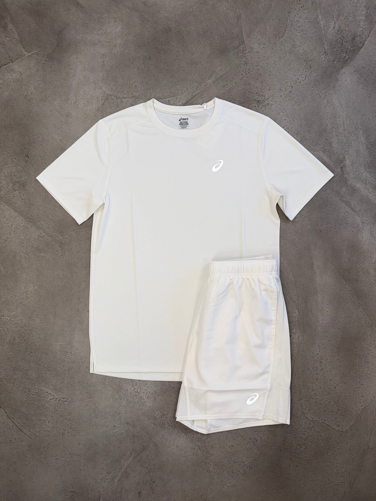 Asics Cream Core Shorts & T-Shirt Size