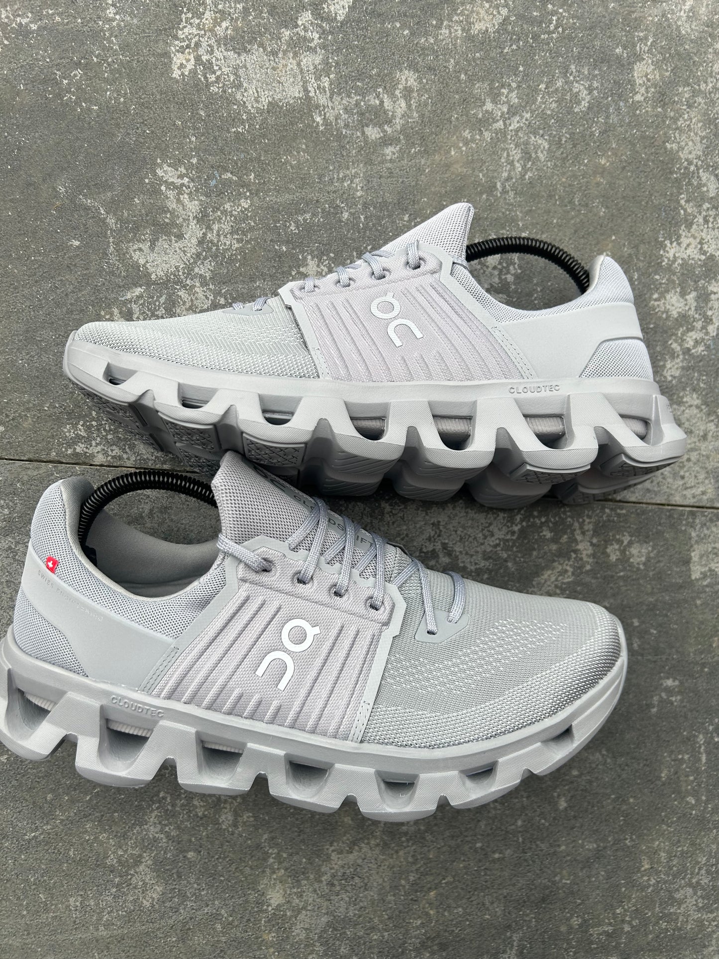 ON Cloudswift 4 AD Wolf Grey