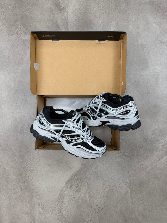 Saucony ProGrid Omni 9 Black/Cadet