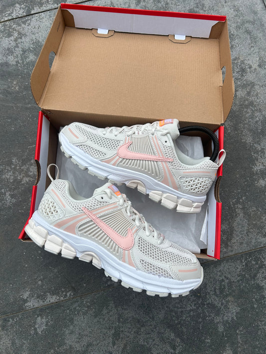 Women’s Nike Vomero 5 Echo Pink
