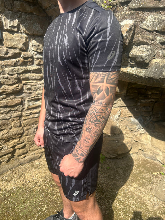 Asics Black All Over Print Set