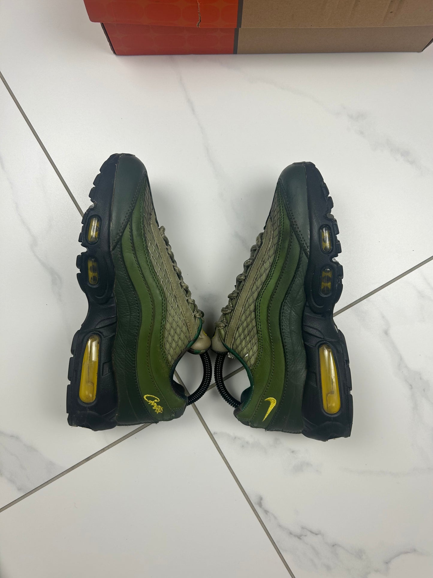 Nike AM95 Cortiez “Gutta Green”